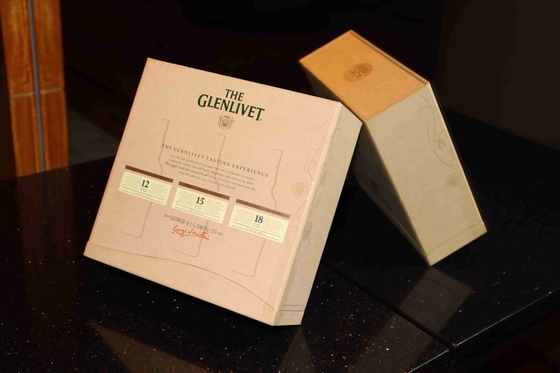 Luxury Wine Box / Packaging, 4C & PMS, UV or Offset Printing, Foil Stamping, Embossing