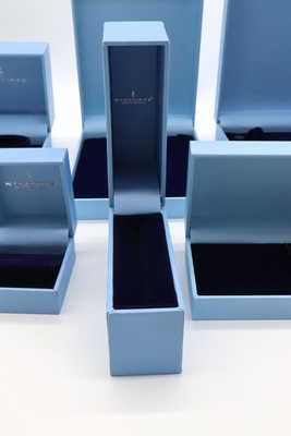 Coated Paper wrap greyboard Luxury Packaging Boxes Rigid With Velvet Inner Tray Handmade